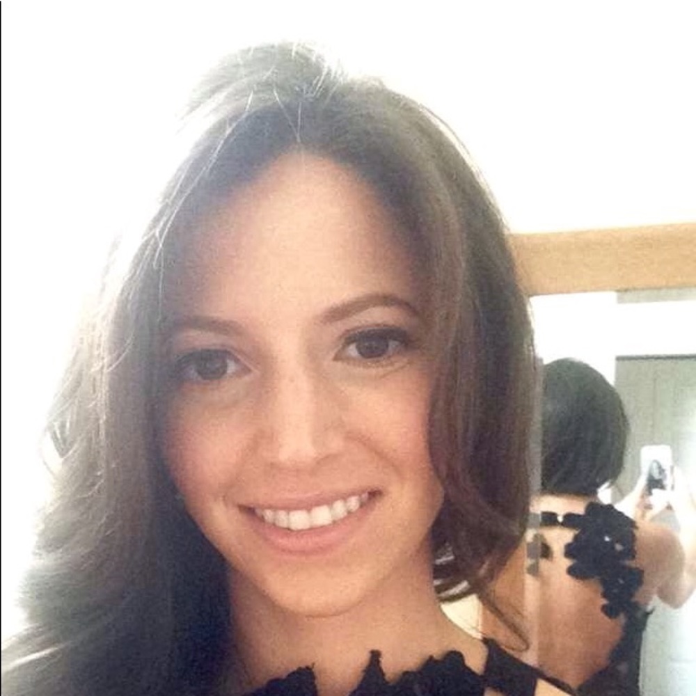 Meet your Posher, Nadia